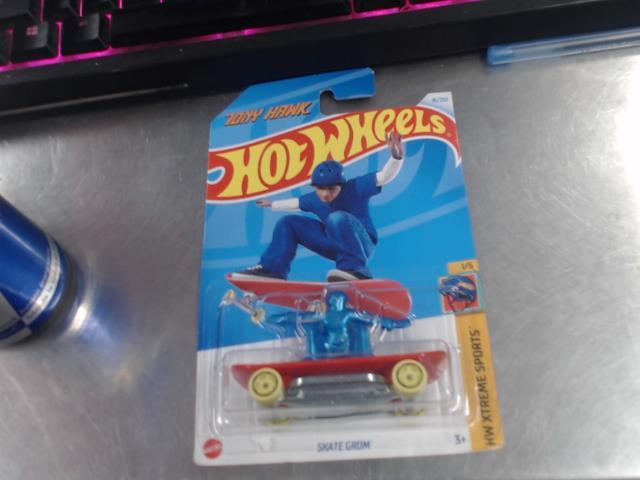 Tony hawk hotwheels skate grom1/5