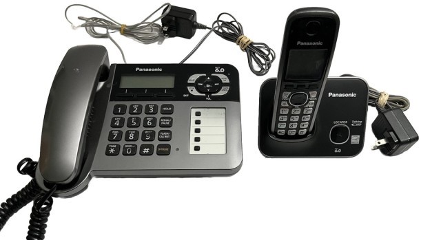 4 telephone +3 base +fils