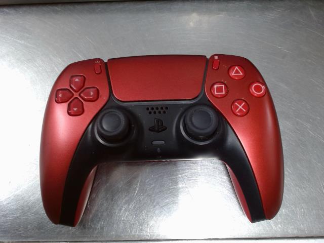 Manette de ps5 cosmic red