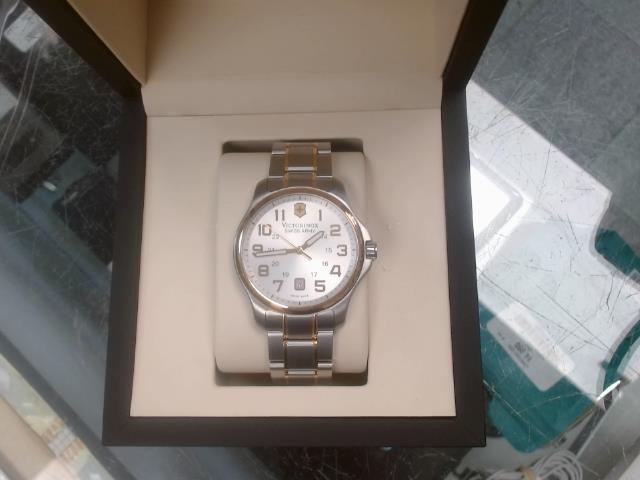 Montre de retraite swiss victorinox