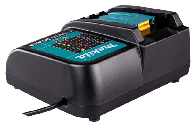 Chrargeur a battery makita 18v