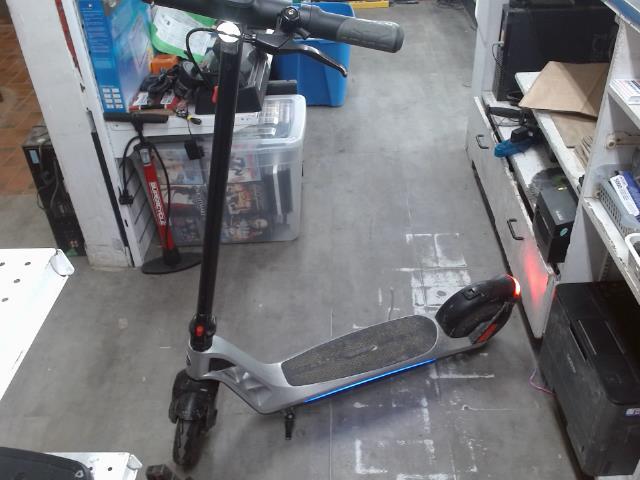 Trotinette electrique gris+ch