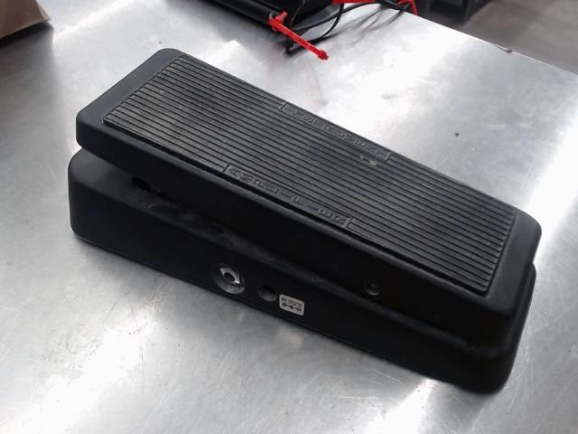 Pdale effet cry baby whammy gcb-95