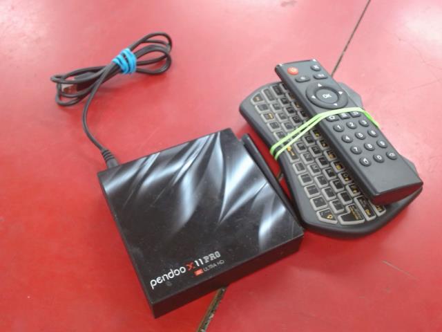 Tv box + fil usb + manette + pad