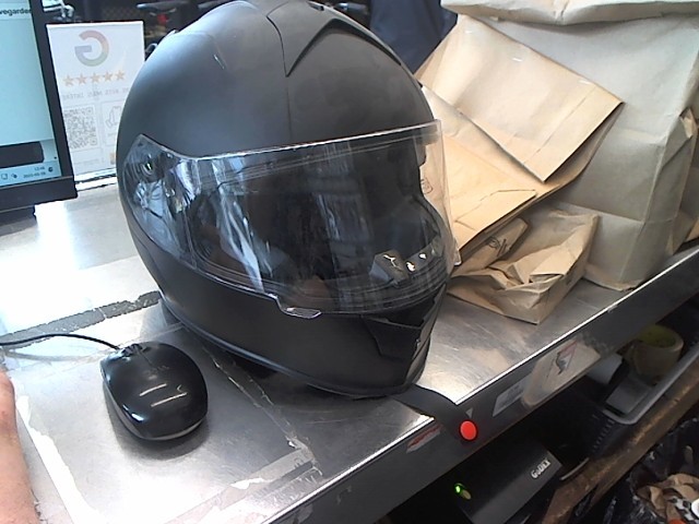 Casque de moto noir