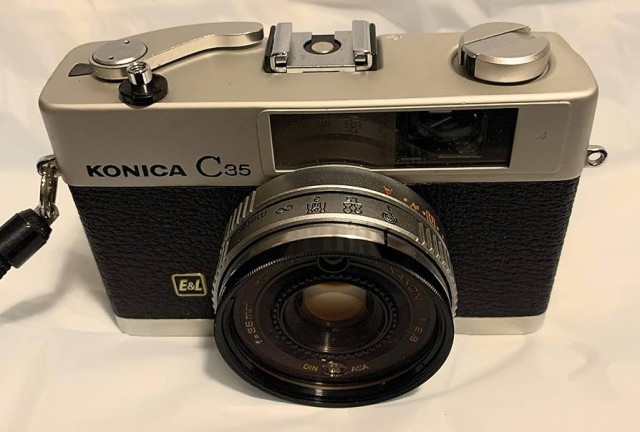 Camera konica avec sac