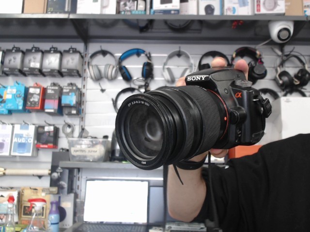 Camera sony avec lens 18-250mm
