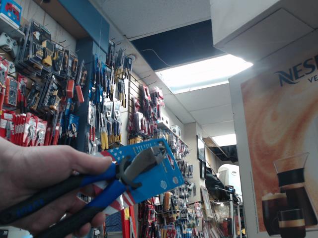 Plier