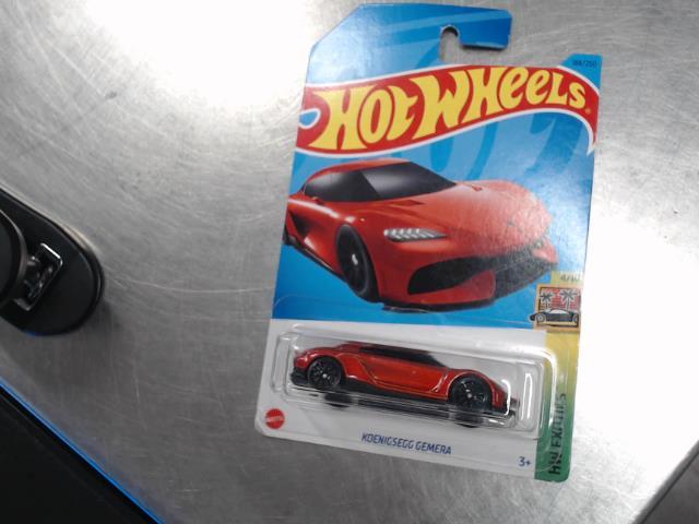 Hotwheels koenigsegg gemera exotics 4/10