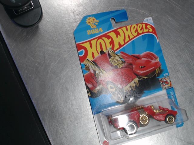 2024 hotwheels knight draggin celebratio