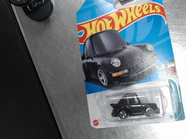 Hotwheels porsche 911 turbo 3.6(964)5/5