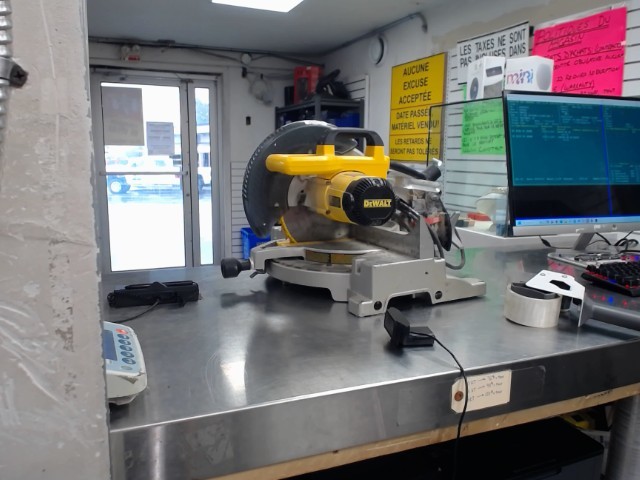 Mitre saw
