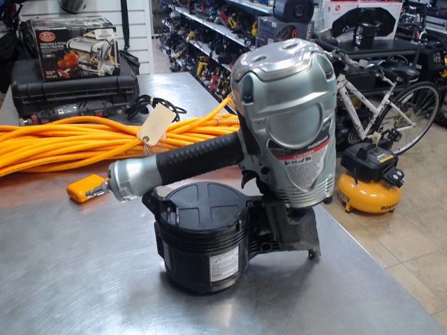 Cloueuse a air metabo