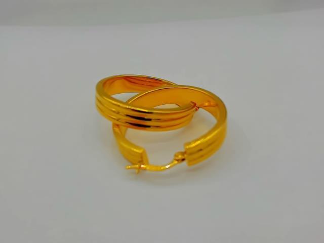BOUCLES D OREILLES EN OR 10KT
