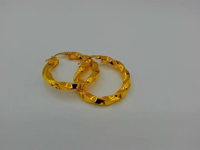 BOUCLES D OREILLES EN OR 18KT