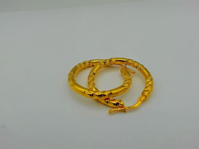 BOUCLES D OREILLES EN OR 10KT