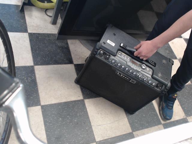 Amplifier guitar