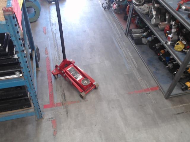 Jack auto 3tonnes+barre