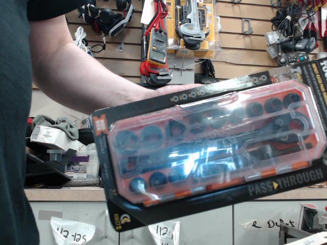 Kit socket