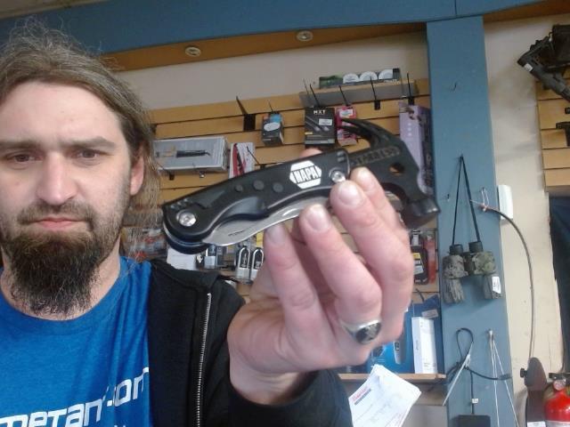 Pocket multi tool