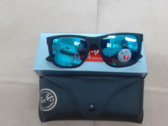 Lunette soleil pour homme neuf/new