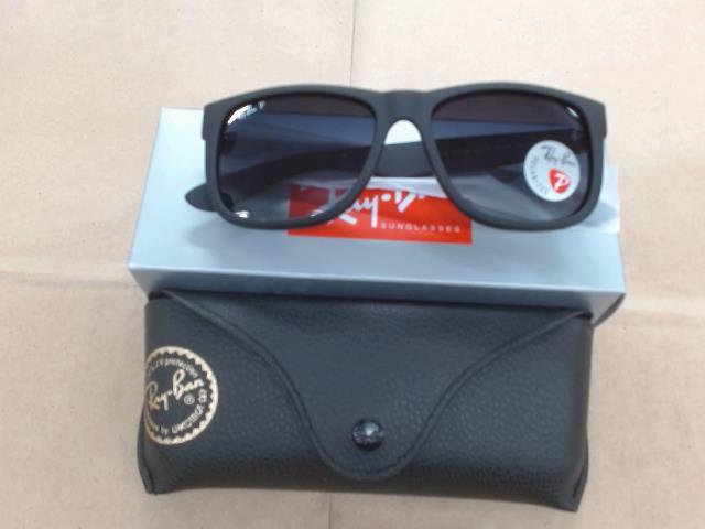 Lunette soleil pour homme neuf/new