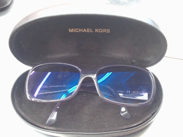 Lunettez de soleil michael kors mauves