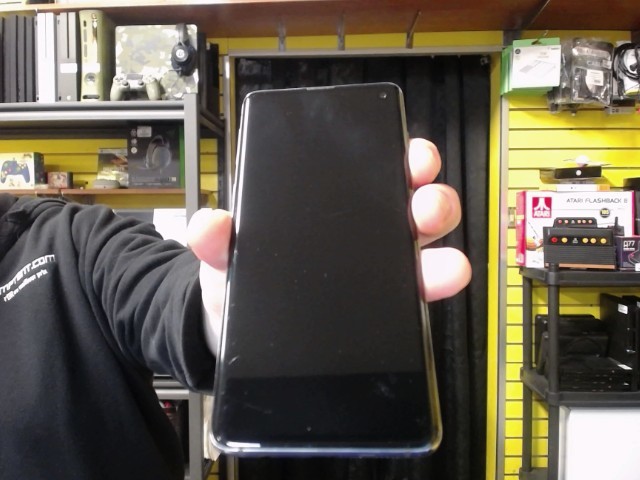 Telephone cellulaire une craque arriere