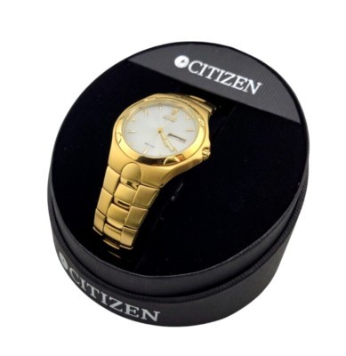 Citizen eco drive golden bracelet
