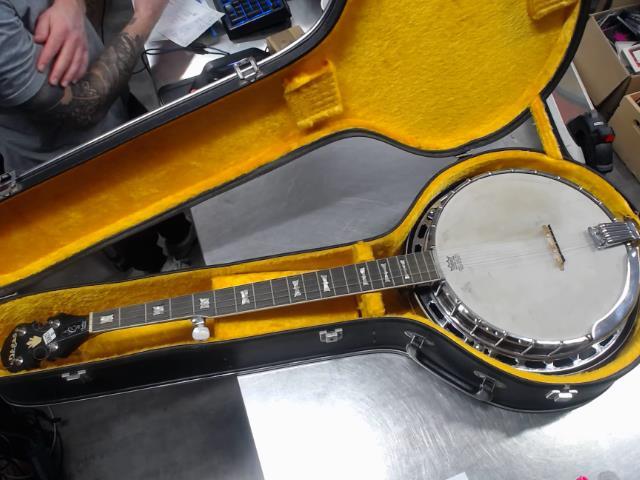 Custom el degas banjo dans case dur