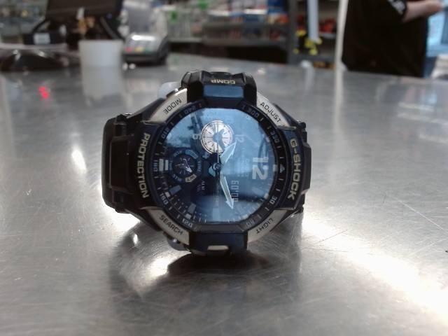 Montre casio g-sock
