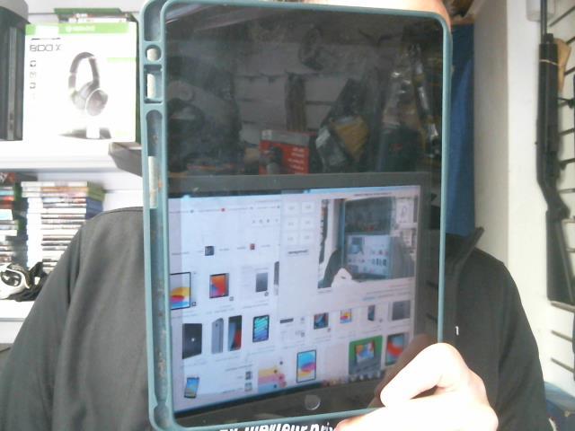 Apple 9 ieme gen 64 go