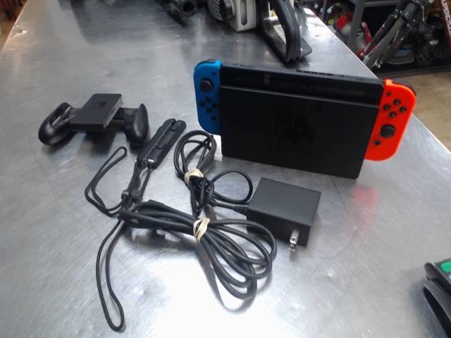 Switch avec manette chargeur