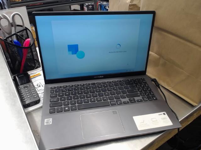 Laptop core i3 1oth gen gris