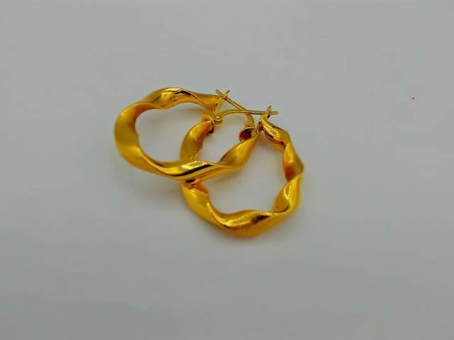 BOUCLES D OREILLES EN OR 10KT