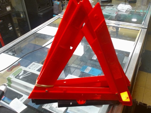 Triangle de signalisation 2