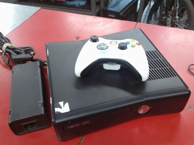 Console xbox 360 4gb+power supply+manett