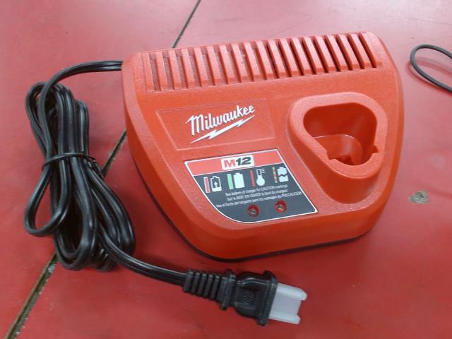 Chargeur milwaukee m12