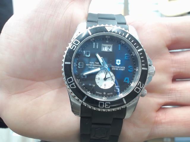 Montre victorinox 241440