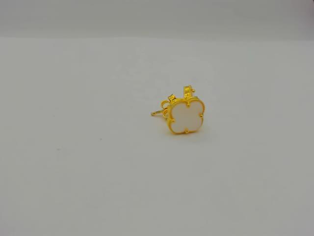 BOUCLES D OREILLES EN OR 10KT NEW