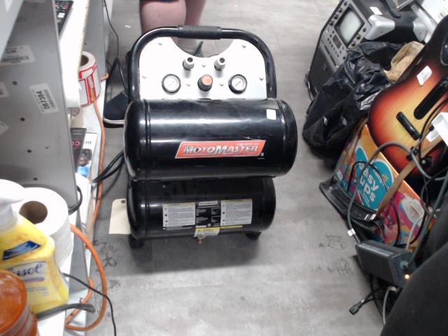Motomaster air compressor 058-7949-6