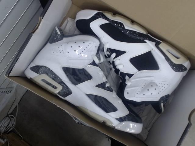 Jordan 6 oreo neuf taille 12