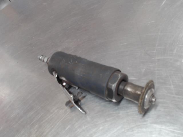 Dye grinder air