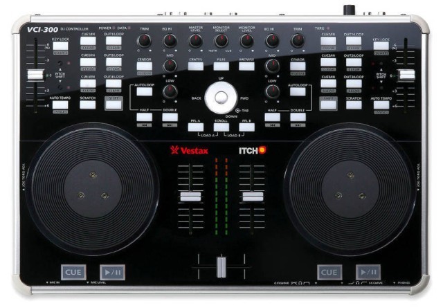 Dj controller dans case metalique