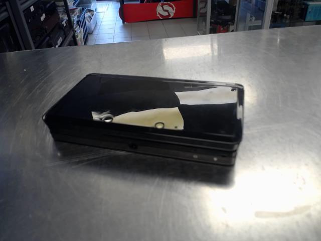 Console nintendo 3ds(pas de chargeur)