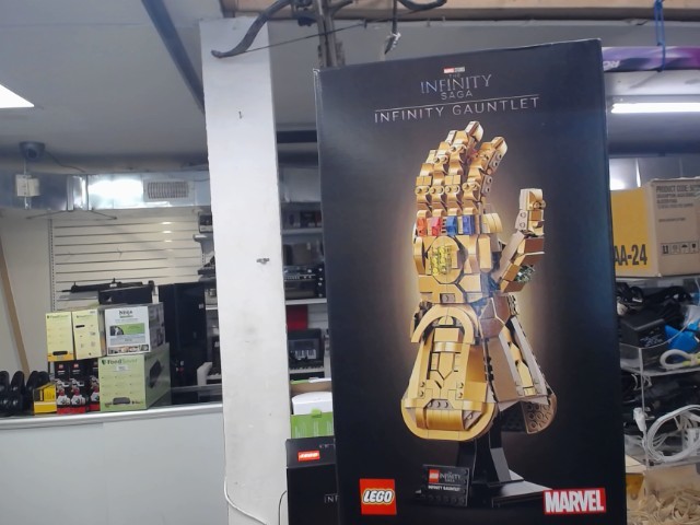 Gant thanos lego new