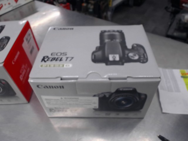 Kit complet camera canon rebel t7 iii