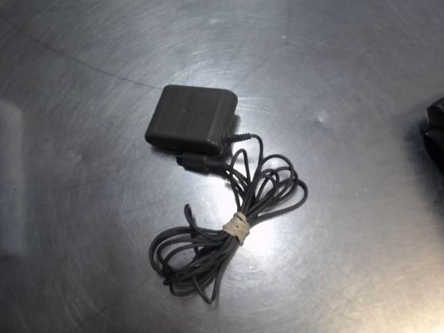 Chargeur murale nintendo ds lite