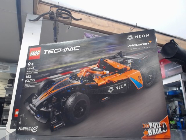 Formula 1 car lego