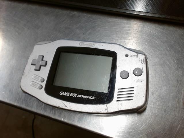Gameboyadvance sans back cover